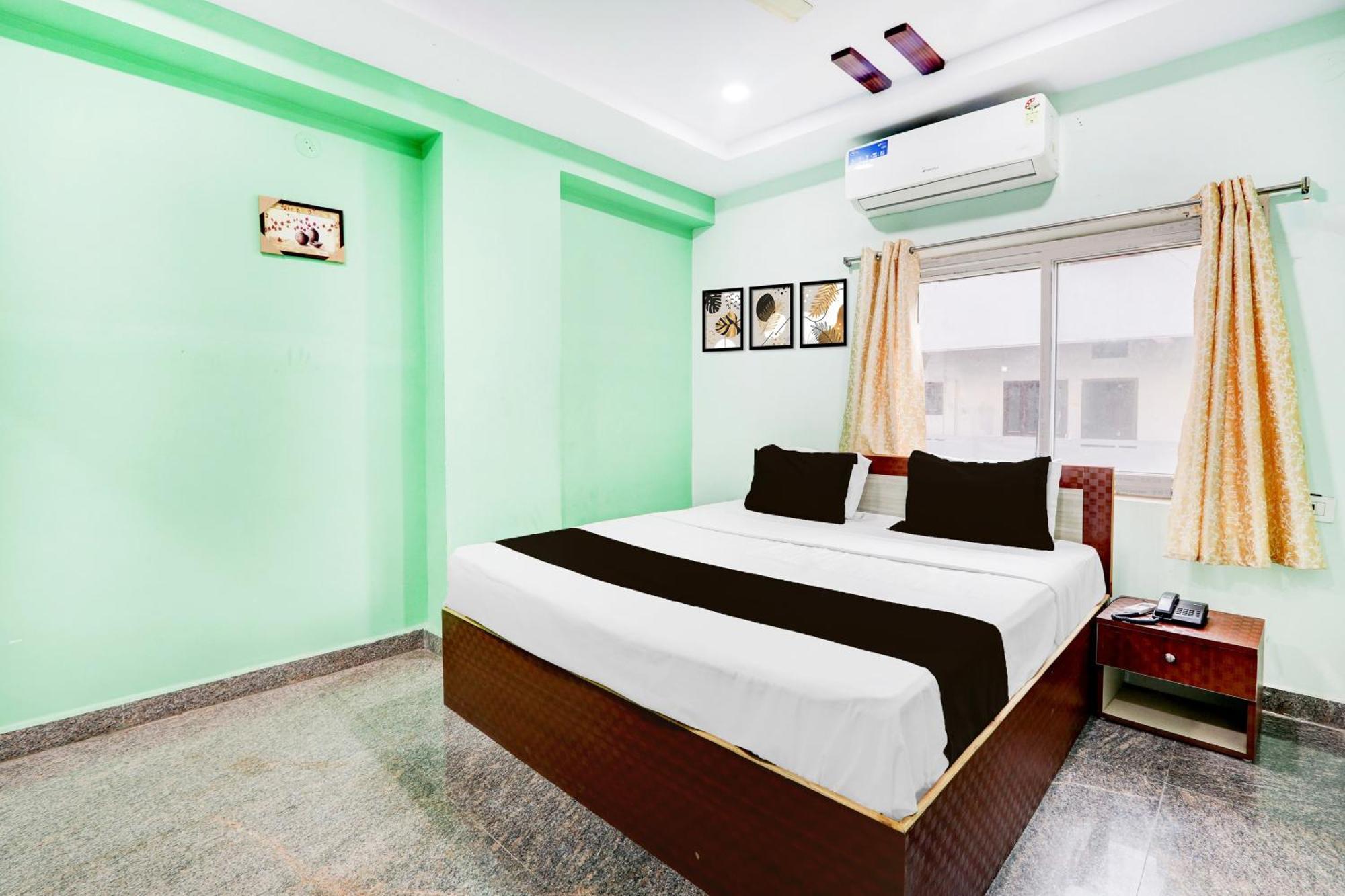 Hotel O Anoos Minarva Hyderabad Exterior foto